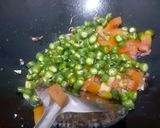 Foto langkah ke 3 dari resep Tumis Ikan Cabe Hijau.