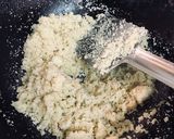 A picture of step 1 of Suji Halwa.