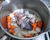 Foto del paso 4 de la receta: Caldo de pescado