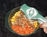 A picture of step 4 of Sweet Corn Chat.