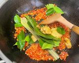 Foto langkah ke 4 dari resep 40. Nasi Bakar Pindang Tongkol.