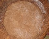 A picture of step 3 of Jaggery paratha.