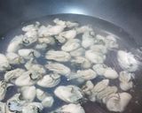 A picture of step 1 of Oyster Omelet.