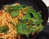Foto langkah ke 3 dari resep Spaghetti Bayam Ayam.