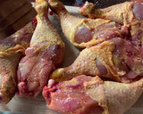 Foto del paso 4 de la receta: Pollo al horno con tomate, soja y miel