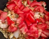 Foto del paso 6 de la receta: Arroz integral con frutos de mar 🦐🦑🐚🦀
