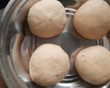 A picture of step 1 of Potato puri.