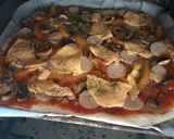 Foto langkah ke 5 dari resep Mushroom Cheese Pizza.