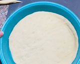 A picture of step 2 of Cheesy Chicken Tikka Pizza 🍕.