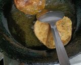 आलू मेथी पूरी (Aloo methi puri recipe in Hindi) रेसिपी चरण 3 फोटो