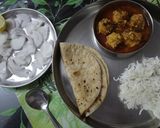 A picture of step 5 of  Lebanese chicken curry with chicken ball's.