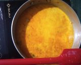 A picture of step 2 of Gajer ka halwa.