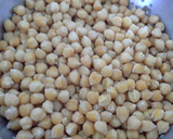 Foto del paso 1 de la receta: Garbanzos con calamares y mariscos