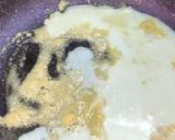 A picture of step 1 of Cheesy white sauce Pasta.