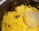 Foto langkah ke 3 dari resep Nasi kuning ricecooker simple.
