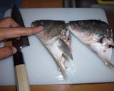 Foto del paso 3 de la receta: Arajiru de Seabass (シーバスのあら汁)