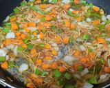 Foto del paso 6 de la receta: Conejo con fideos