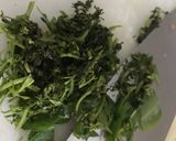 Foto del paso 1 de la receta: Tomates con perejil y albahaca