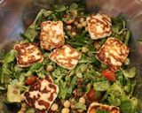 Une image de l'étape 7 de Salade au Halloumi.