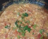 A picture of step 2 of Egg with Hari Mirch.