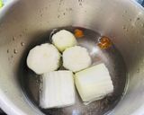Hình bước làm 3 của món Canh bầu nấu thì là