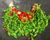 Foto langkah ke 4 dari resep Tumis Tahu Buncis.
