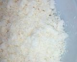 Foto langkah ke 1 dari resep Serundeng kelapa.
