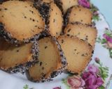Foto langkah ke 5 dari resep Kukis wijen hitam.