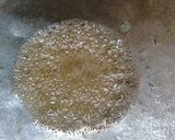 Foto langkah ke 6 dari resep Kerupuk bantal pedas manis.