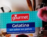 Foto del paso 1 de la receta: Torta de yogurt de frutilla