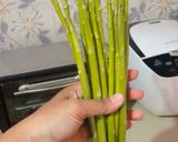 Foto langkah ke 1 dari resep Asparagus Tumis Daging.