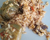 Foto del paso 4 de la receta: Arroz con boletus, morcilla de cebolla y alcachofas
