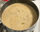A picture of step 4 of Cream of Mushroom & Broccoli Soup.