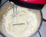 A picture of step 6 of Vanilla fondant cake.