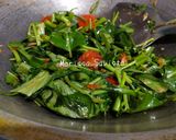 Foto langkah ke 4 dari resep 75. Tumis Kangkung Terasi Saos Tiram.