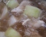 รูปขั้นตอนการทำที่ 3 ของ "แกงจืดฟักน่องไก่" 🥣🐔Winter Melon Soup with Chicken