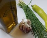 Foto del paso 1 de la receta: Pebre simple (salsa de ají, chimichurri, etc..)
