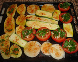 Foto del paso 3 de la receta: Greixonera de casa con tomate maduro, calabacín, patata y cebolla