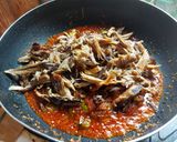 Foto langkah ke 3 dari resep Tongkol Asap Suwir Masak Pete.