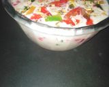 A picture of step 2 of Rabri fruit trifle.