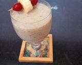 A picture of step 2 of Banana Smoothie.