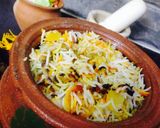 A picture of step 16 of Chicken smoky Matka biryani.
