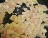 Foto langkah ke 2 dari resep Ayam Telur Pedas.