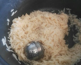 Foto del paso 12 de la receta: Curry rojo de langostinos y mango con arroz jazmín