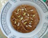 A picture of step 3 of Moong Dal Halwa.