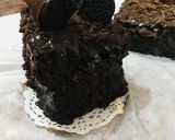 A picture of step 18 of Eggless Chocolate layered cake.