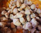 A picture of step 4 of Soya Chunks Curry.