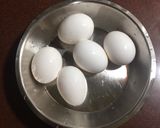 A picture of step 1 of Steamed Egg Chilli.