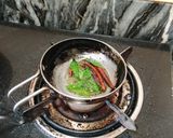 A picture of step 4 of Roasted chana dal coconut chutney.