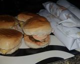 A picture of step 3 of Burger.